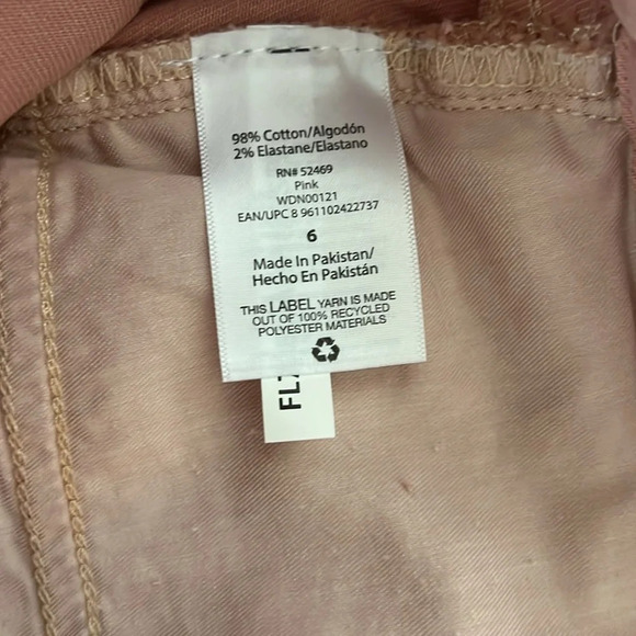 NWT Free Assembly Pink Denim High Waisted Shorts - Picture 5 of 5